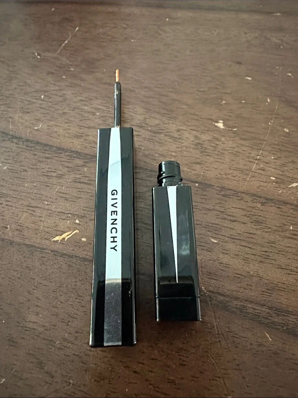 Givenchy PhenomenEyes Liquid Eyeliner - color Bright Bronze . Brand new